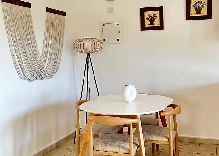 Relaxing Gateway In Limassol * Episkopi (Limassol)